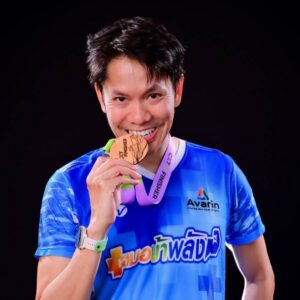 นพ. อกนิษฐ์ ศรีสุขวัฒนา